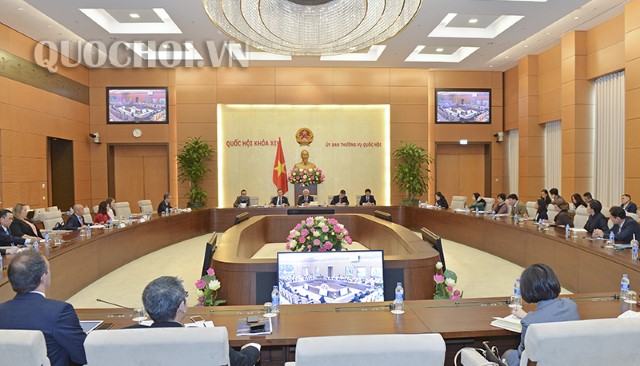 PHÓ CHỦ TỊCH QUỐC HỘI UÔNG CHU LƯU TIẾP ĐOÀN CỘNG ĐỒNG DOANH NGHIỆP HOA KỲ - ASEAN